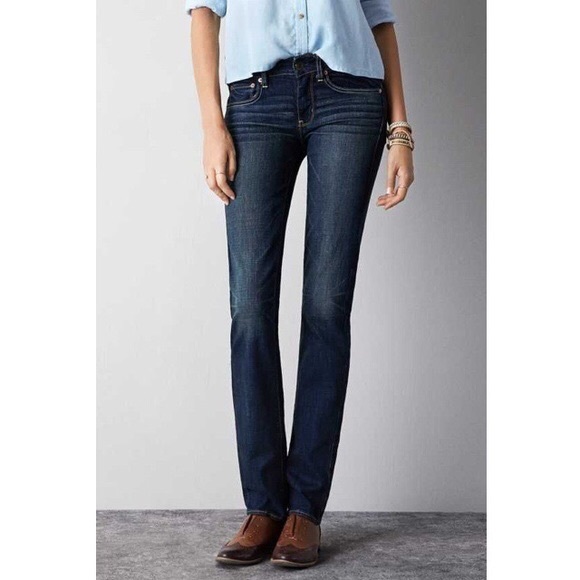 3/$12 AE straight leg jeans - Picture 1 of 2